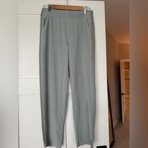 Athleta Brooklyn pants sage green color size 4
